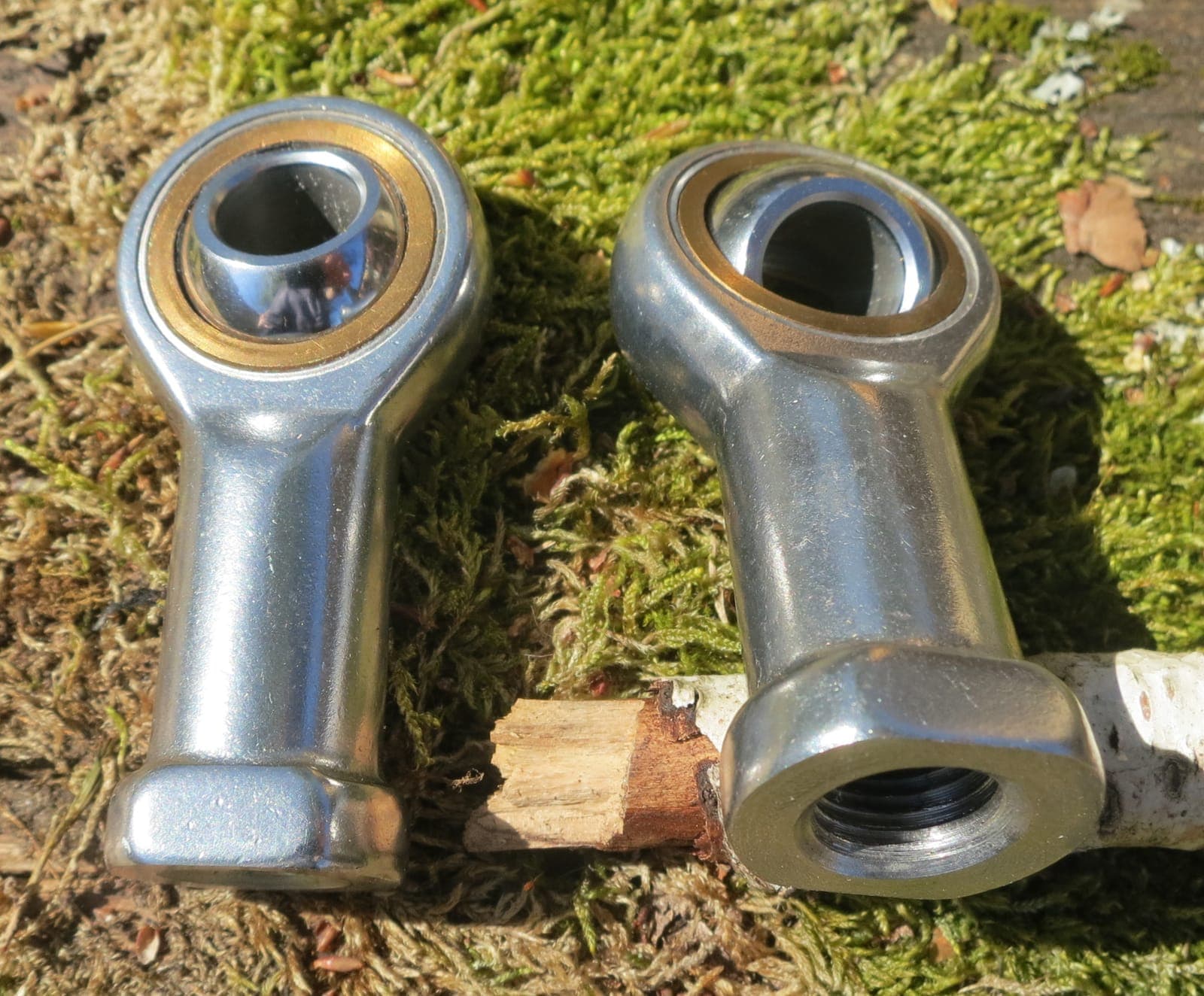 A Rod End Bearing, photographed for identification practice