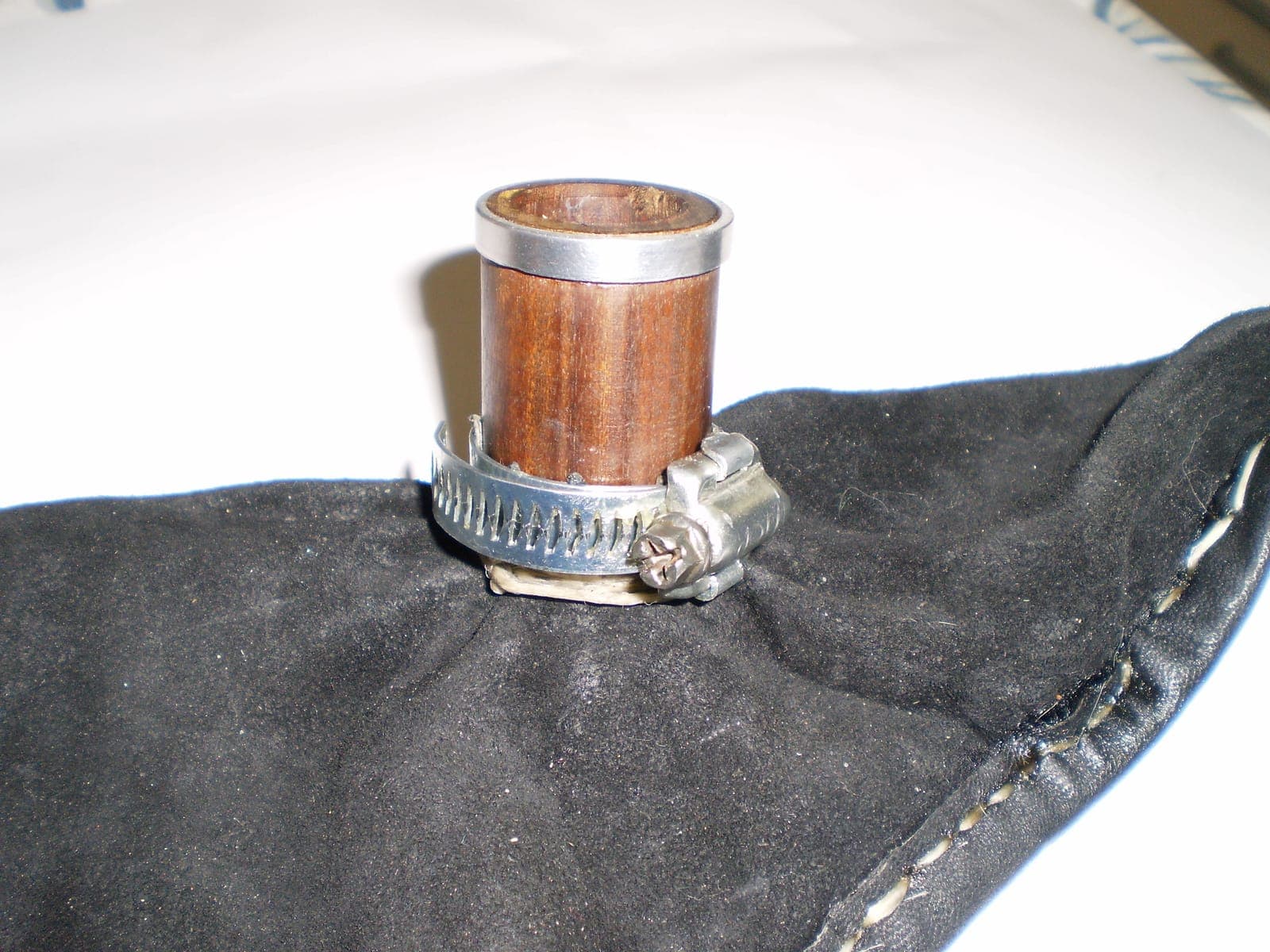 A Hose clamp, photographed for identification practice